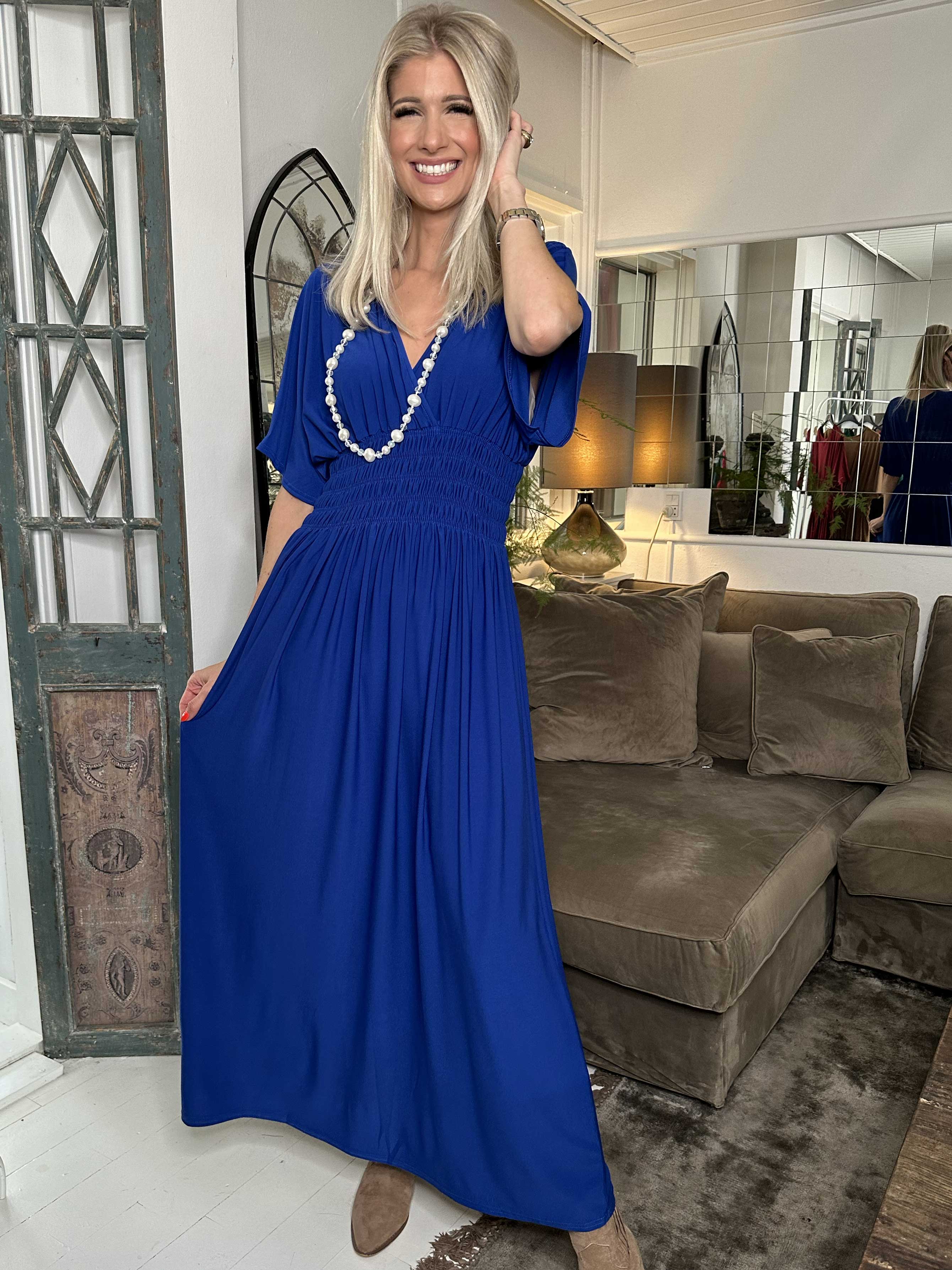 Pams Plain - Elastisk kjole med smock